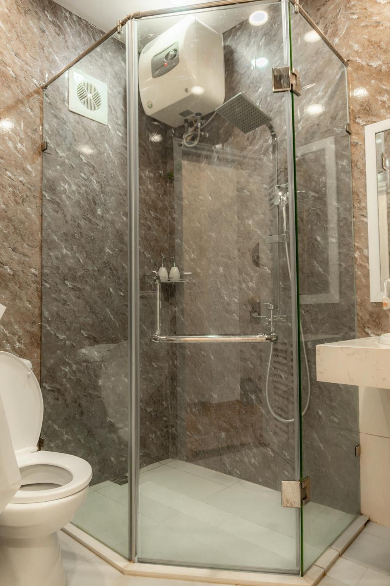 Ha Thanh Stay - Westlake Apartment ฮานอย ภายนอก รูปภาพ